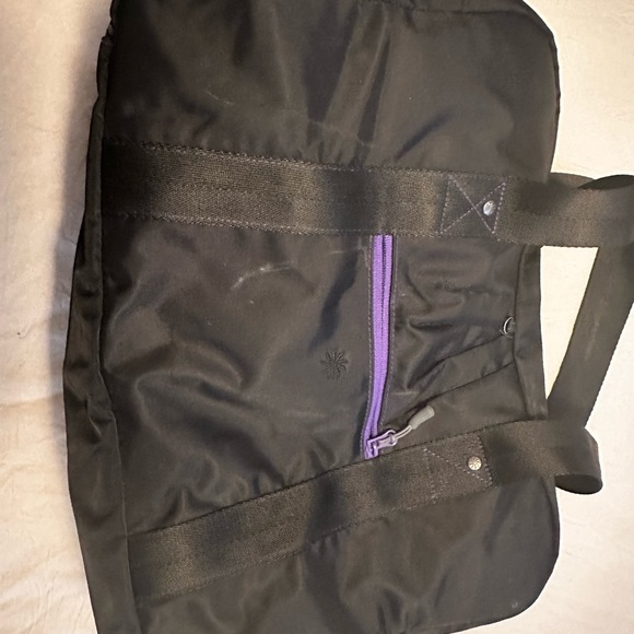 Athleta duffle gym bag - like new - black /purple - Picture 4 of 4